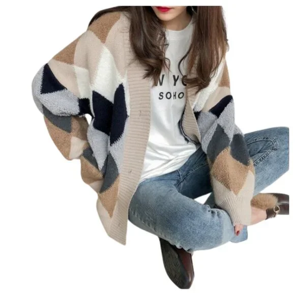 Geometric Pattern Button-Up Cardigan - Picture 3 of 10